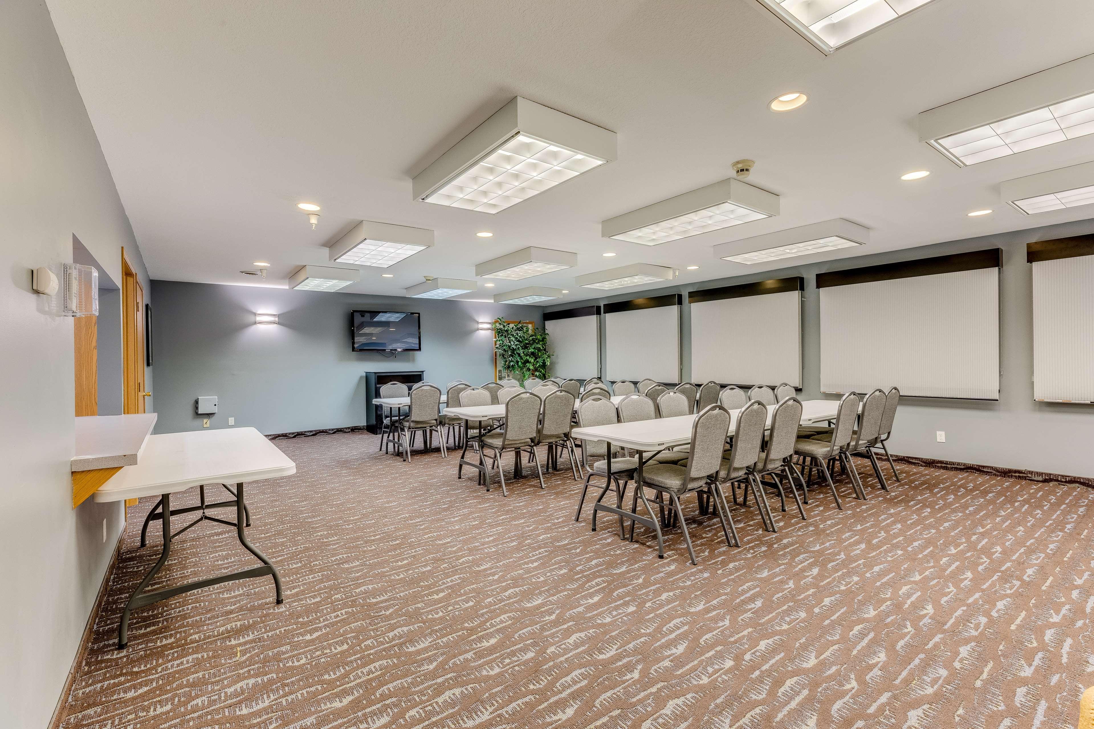 Best Western Lakewinds Ludington Exterior photo