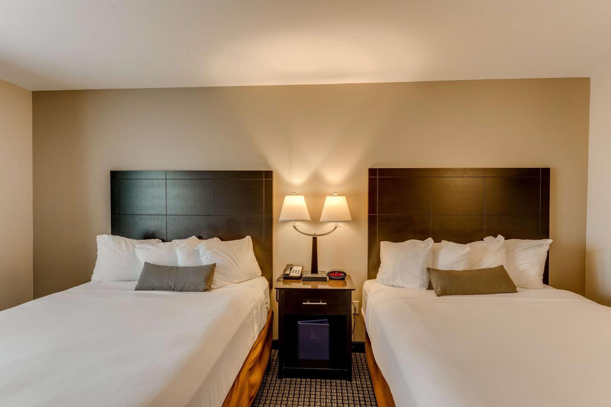 Best Western Lakewinds Ludington Exterior photo