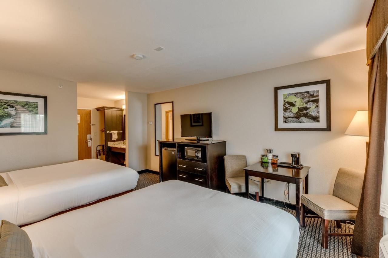Best Western Lakewinds Ludington Exterior photo
